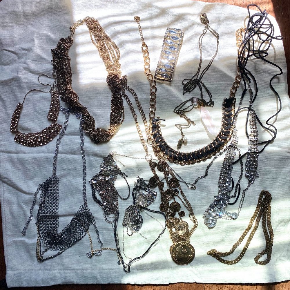 Lot of costume jewelry